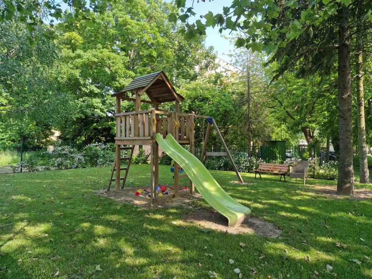 Swan Apartman - Keszthely Exterior photo